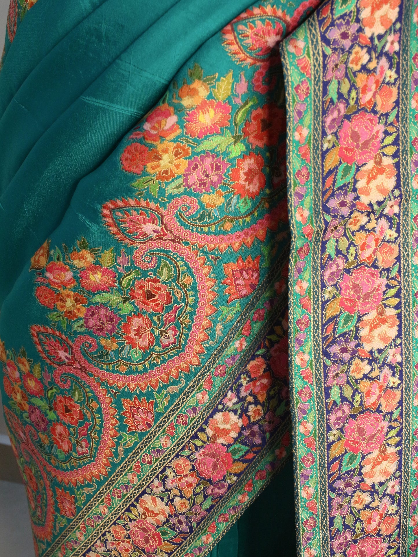 Sea green Kashmiri emporium Kanni Silk Saree with Multicolor Floral Weave