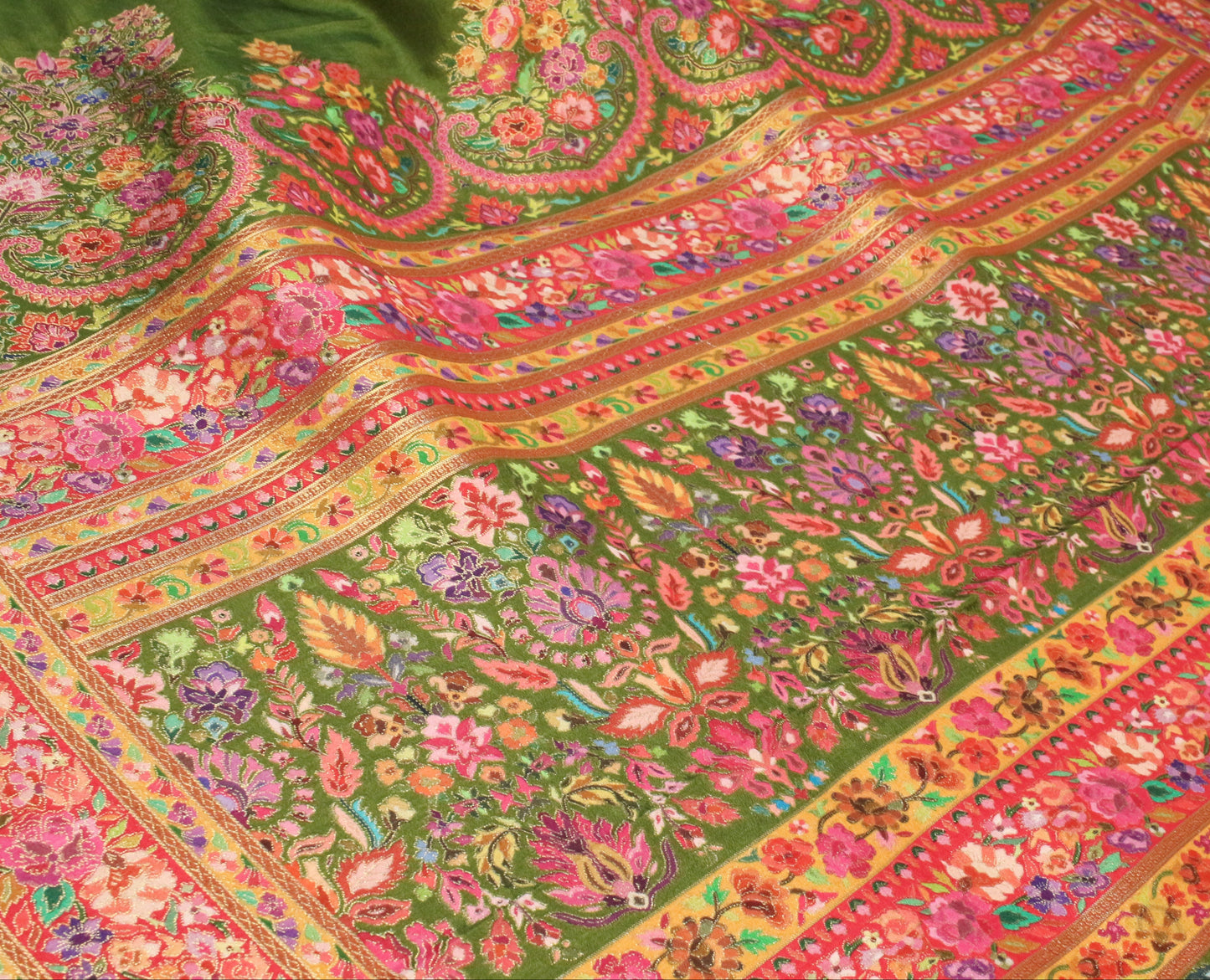Henna green Kashmiri emporium Kanni Silk Saree with Multicolor Floral Weave