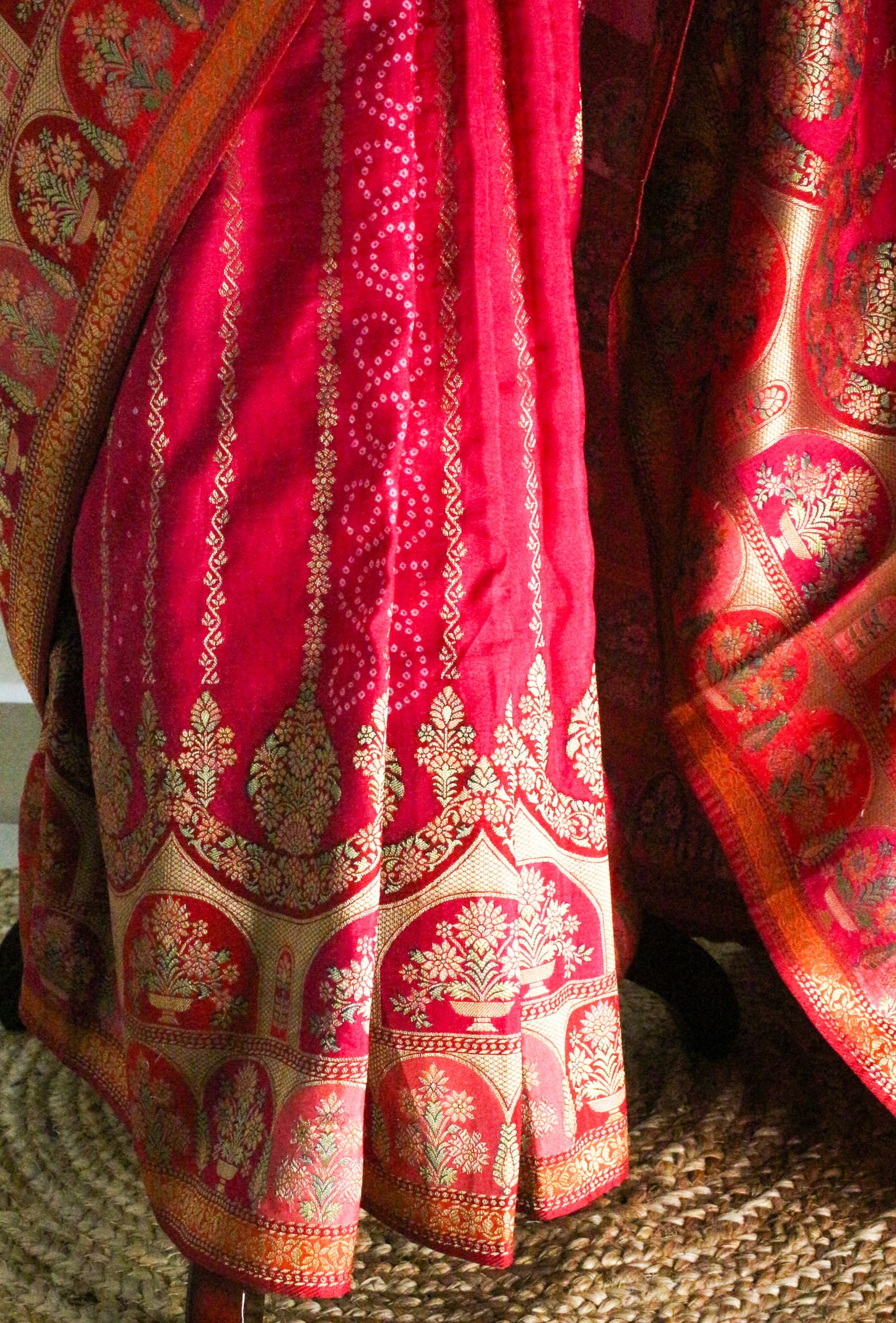 Rani pink Kani Silk Saree with Bandhani Design & Gold Zari Weaving