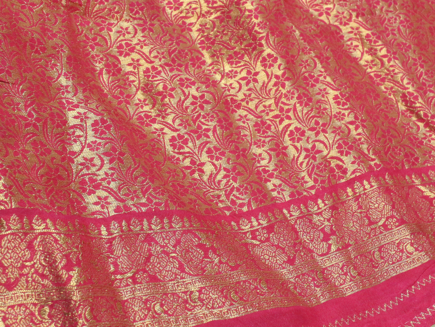 Royal Blue Kashmiri emporium Kanni Silk Saree with Multicolor Floral Weave