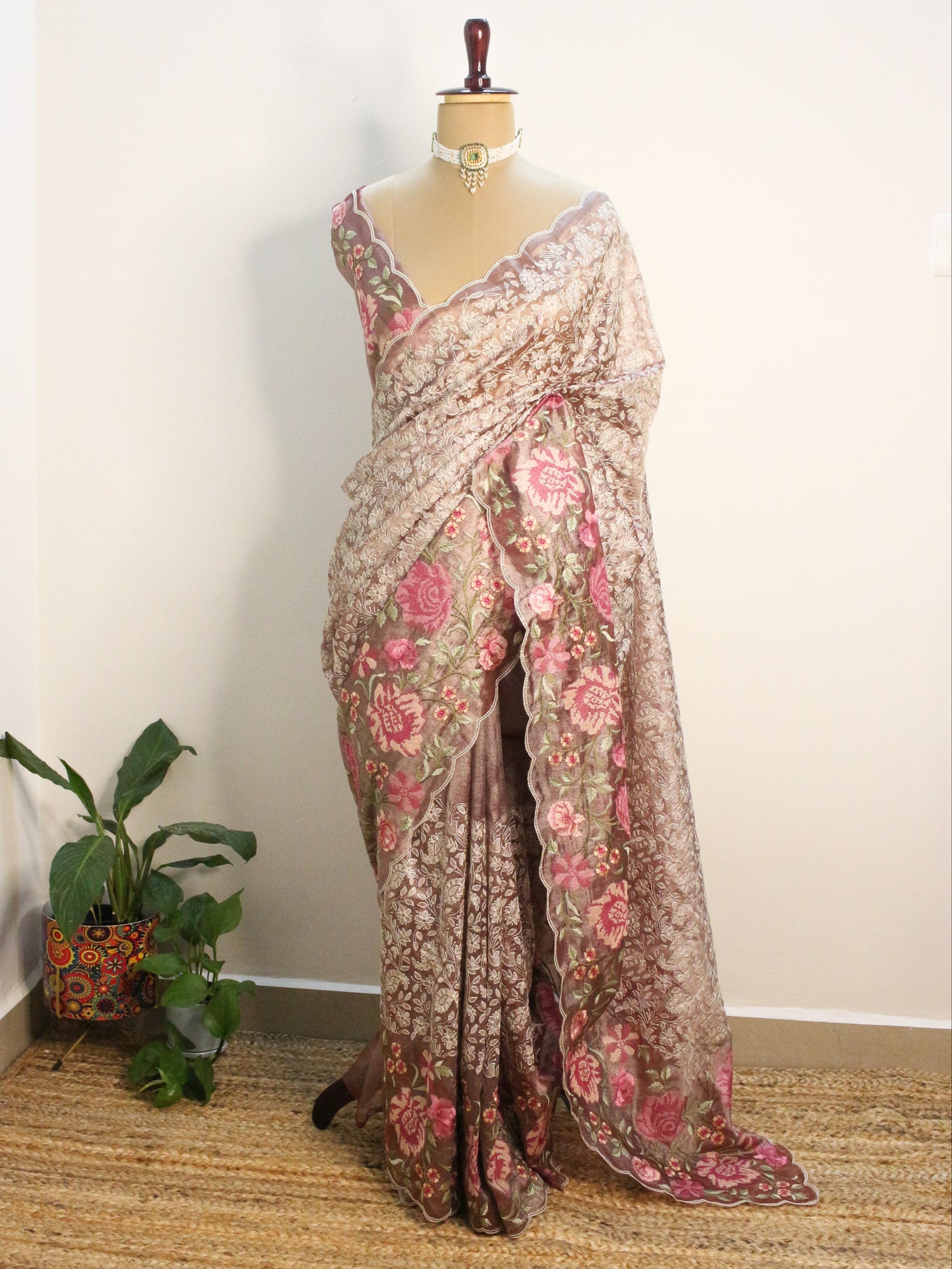 Elegant Tissue Organza Saree with All-Over Chikankari Embroidery