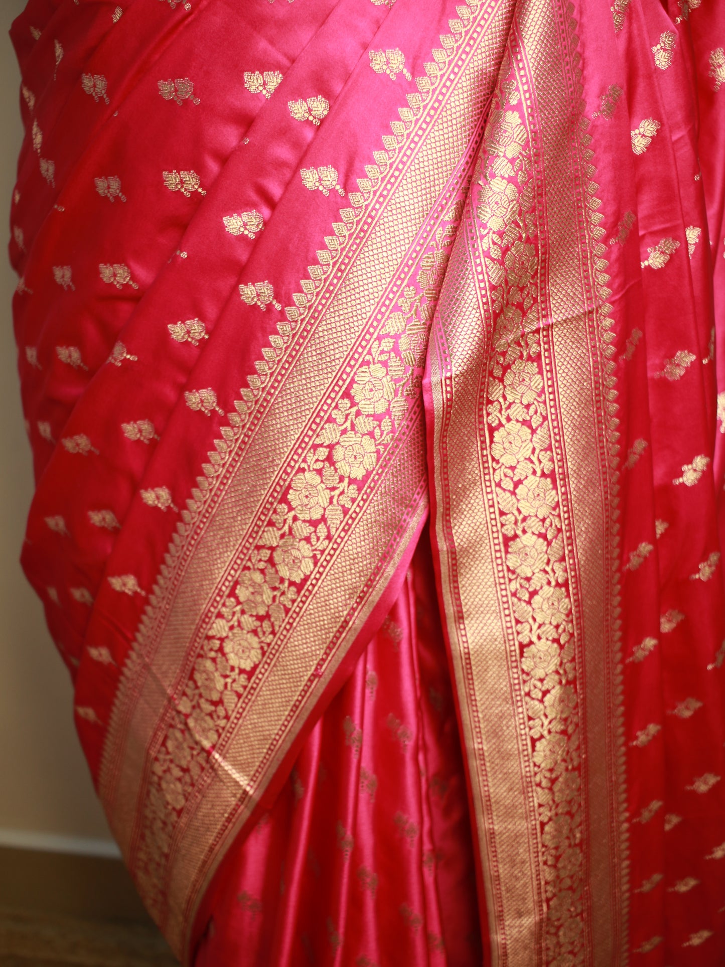 Banarasi Mashru Silk Saree in Elegant Rani Pink with Zari Weaving