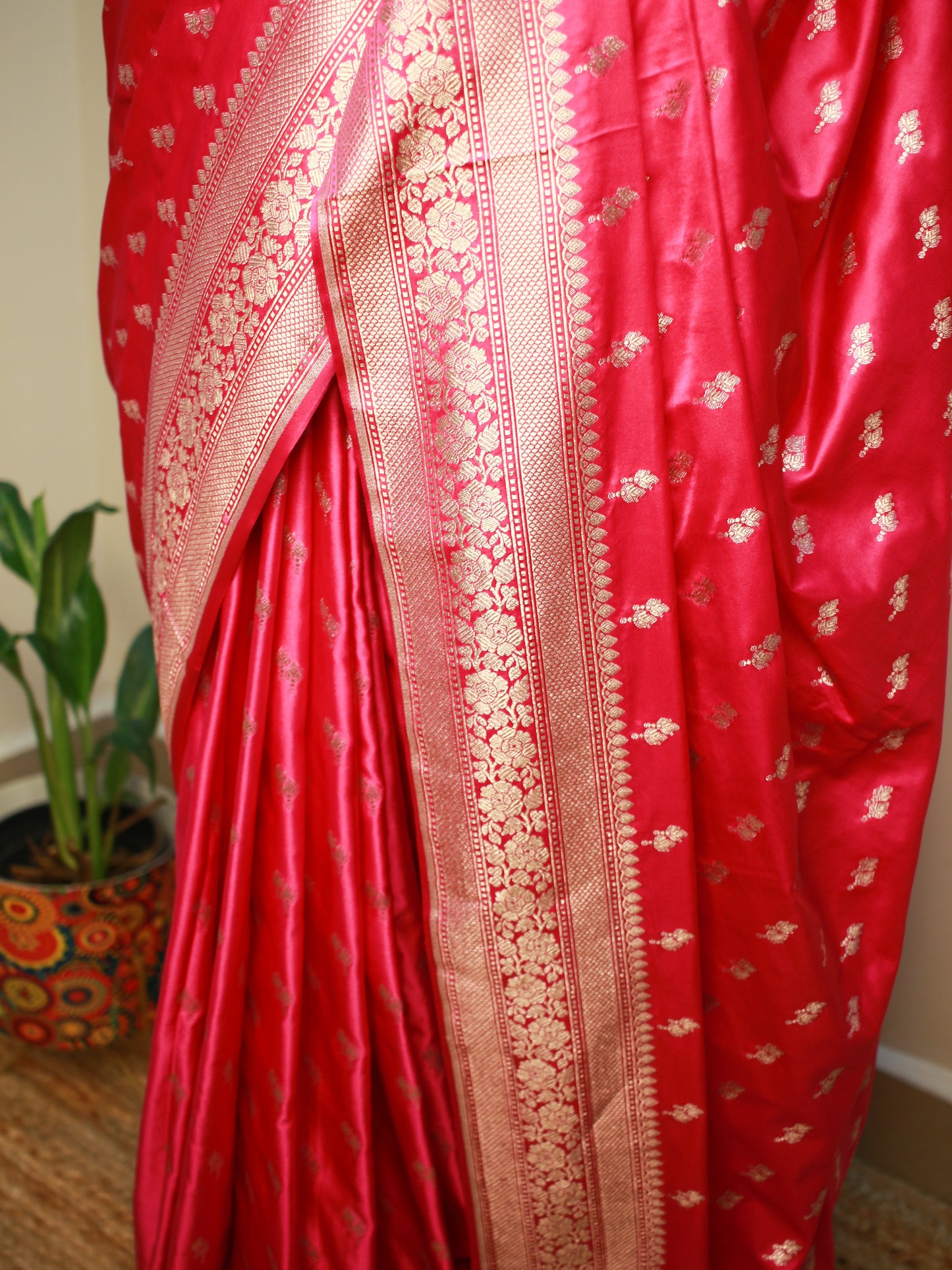 Banarasi Mashru Silk Saree in Elegant Rani Pink with Zari Weaving